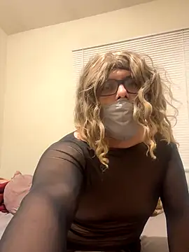 kittymia471 online show from November 2025 12:51:01 PM