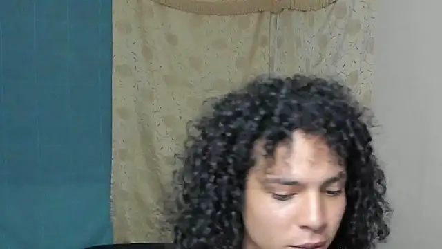 Angelwhitte online show from November 2025 07:07:03 AM