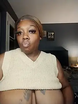 BiancaClarkson online show from November 2025 12:08:02 AM