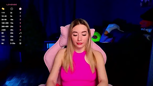 Rosie Mac online show from March 2026 01:01:02 AM