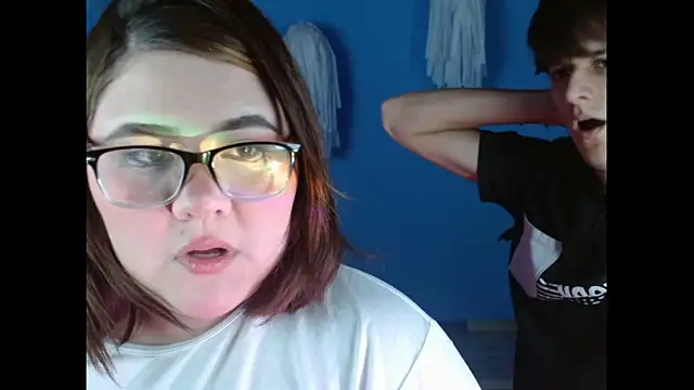 Danilo And Nyaa online show from November 2025 06:13:02 AM