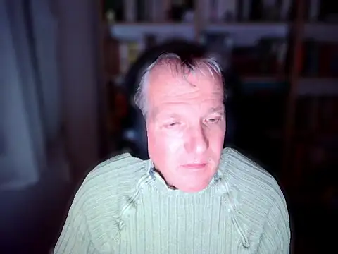 ChocolatMilka44 online show from November 2025 09:47:01 PM