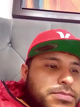 KARNEs24666 online show from January 2026 04:18:01 AM