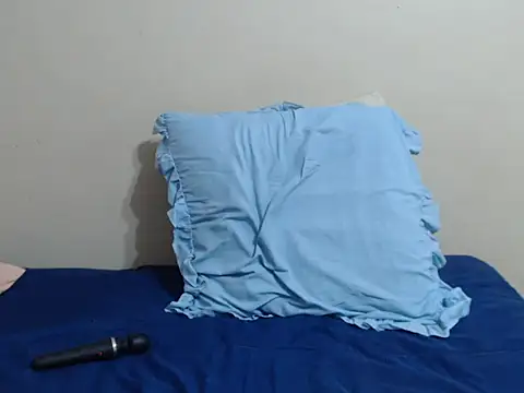 Snapshot of SexyLipss_ chatting on February 2026 07:36:02 PM SexyLipss online show from February 2026 07:36:02 PM