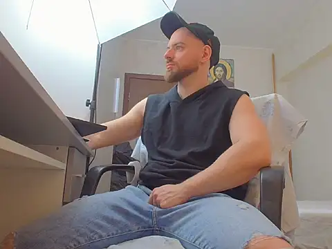 Snapshot of Ryanstone_ chatting on March 2026 07:41:02 AM Ryanstone online show from March 2026 07:41:02 AM