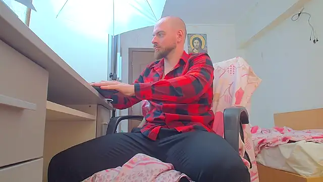 Snapshot of Ryanstone_ chatting on April 2026 11:34:01 AM Ryanstone online show from April 2026 11:34:01 AM