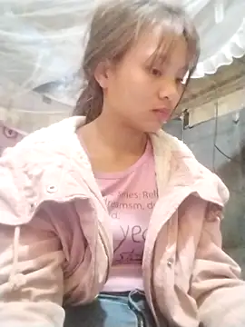 Snapshot of Ye_n chatting on December 2025 03:04:01 AM Ye n online show from December 2025 03:04:01 AM