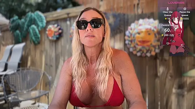 ChrisTinaBruce online show from July 2026 05:09:02 PM