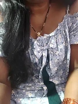 hyd couple7878 online show from June 2026 01:33:01 PM