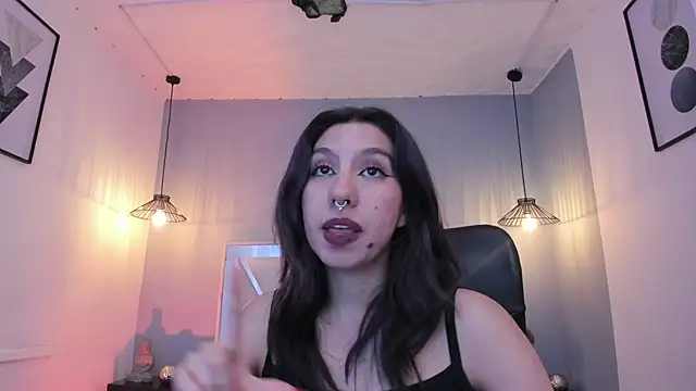 zoe-moreau online show from February 2026 08:57:02 PM