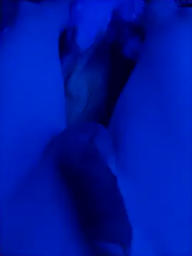 Leutinka online show from November 2025 04:34:01 AM