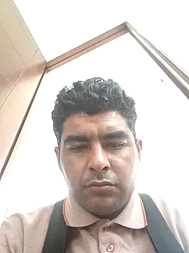 Yerackhip online show from November 2025 09:17:01 PM