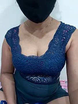 Snapshot of Aarti909090 chatting on March 2026 02:10:02 PM Aarti909090 online show from March 2026 02:10:02 PM