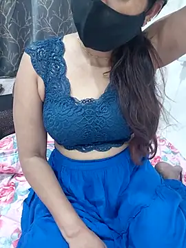 Snapshot of Aarti909090 chatting on April 2026 06:24:02 PM Aarti909090 online show from April 2026 06:24:02 PM