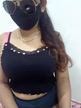 Snapshot of Aarti909090 chatting on July 2026 05:09:02 PM Aarti909090 online show from July 2026 05:09:02 PM
