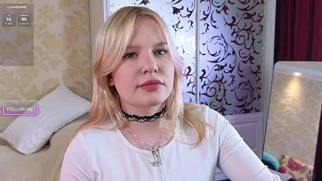 Mila wxw online show from November 2025 12:27:02 PM