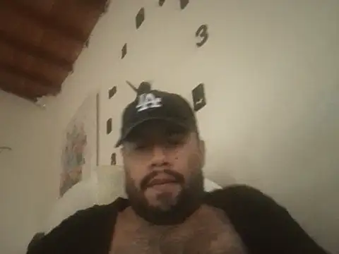 Snapshot of Ramses_36 chatting on November 2025 01:48:01 PM Ramses 36 online show from November 2025 01:48:01 PM