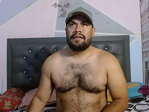 Snapshot of Ramses_36 chatting on May 2026 01:29:01 PM Ramses 36 online show from May 2026 01:29:01 PM