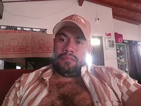 Snapshot of Ramses_36 chatting on June 2026 06:53:02 PM Ramses 36 online show from June 2026 06:53:02 PM