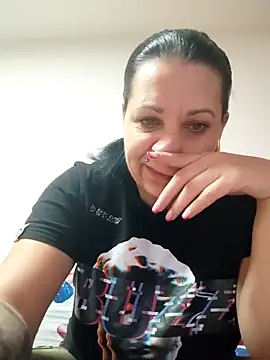 Snapshot of SugarDiamonds chatting on November 2025 08:24:01 AM SugarDiamonds online show from November 2025 08:24:01 AM