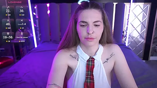 Snapshot of DanielaReign chatting on April 2026 12:50:02 PM DanielaReign online show from April 2026 12:50:02 PM