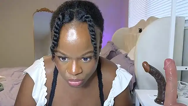 Snapshot of ladiosa_selene chatting on November 2025 10:42:02 PM ladiosa selene online show from November 2025 10:42:02 PM