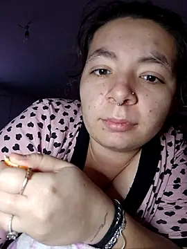 Baby Myla online show from November 2025 07:24:01 PM