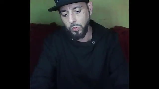 Snapshot of DonJuanDeBomboni chatting on November 2025 02:56:02 AM DonJuanDeBomboni online show from November 2025 02:56:02 AM