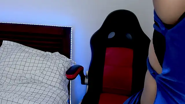 vanessa saquirt online show from February 2026 02:08:01 AM