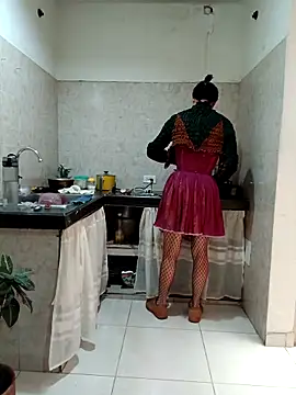 PaulinaLondra2 online show from November 2025 02:39:02 PM