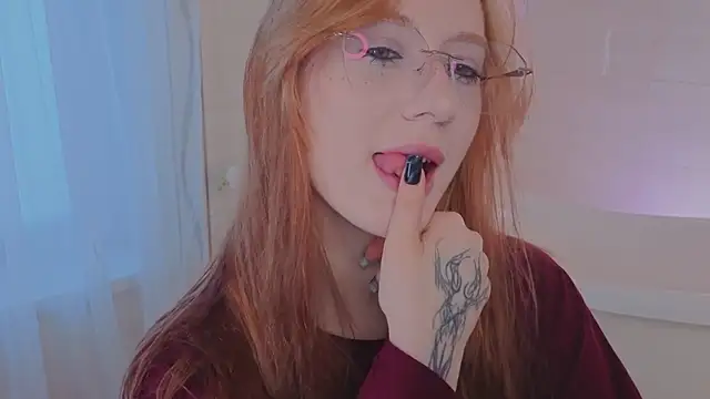 Snapshot of WICKEDEMBER chatting on March 2026 01:43:02 AM WICKEDEMBER online show from March 2026 01:43:02 AM