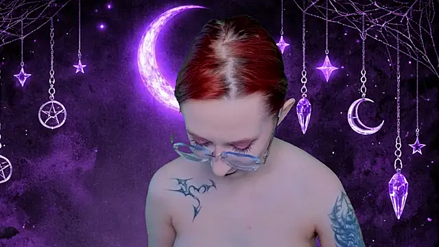 Snapshot of WICKEDEMBER chatting on April 2026 01:43:01 AM WICKEDEMBER online show from April 2026 01:43:01 AM