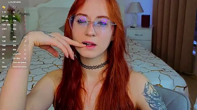 Snapshot of WICKEDEMBER chatting on April 2026 01:15:01 AM WICKEDEMBER online show from April 2026 01:15:01 AM