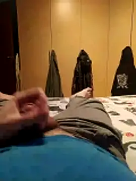 Snapshot of Cini75 chatting on February 2026 06:50:01 PM Cini75 online show from February 2026 06:50:01 PM