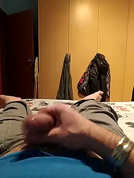 Snapshot of Cini75 chatting on February 2026 05:18:01 PM Cini75 online show from February 2026 05:18:01 PM