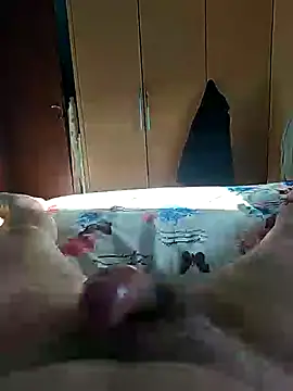 Snapshot of Cini75 chatting on April 2026 06:00:02 AM Cini75 online show from April 2026 06:00:02 AM