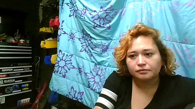 Snapshot of Eclipsedice chatting on November 2025 01:46:02 PM Eclipsedice online show from November 2025 01:46:02 PM