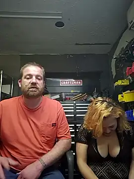 Snapshot of Eclipsedice chatting on December 2025 03:23:01 AM Eclipsedice online show from December 2025 03:23:01 AM