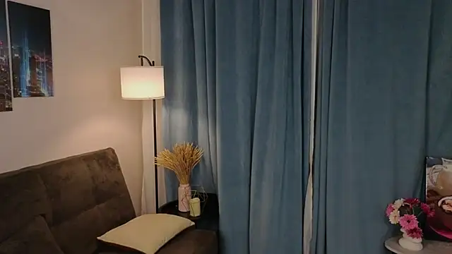 MowasaBritten online show from January 2026 03:17:01 PM