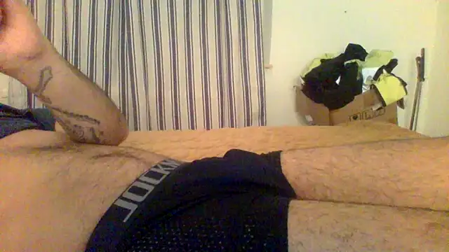 Camiin20 online show from February 2026 08:05:01 PM