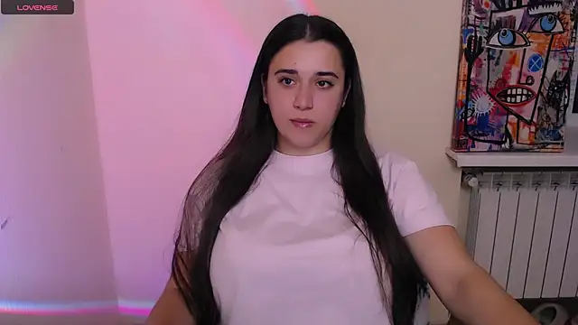 Snapshot of AlinaDoll_ chatting on May 2026 07:16:02 AM AlinaDoll online show from May 2026 07:16:02 AM