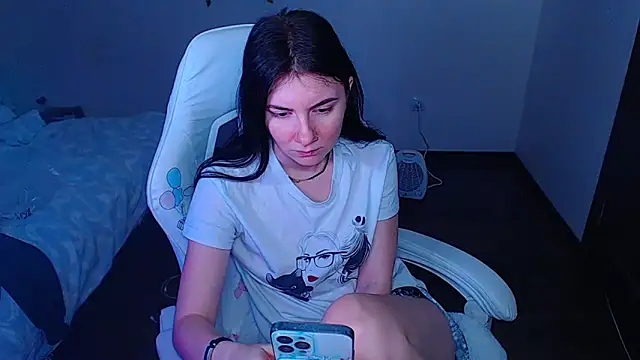 Snapshot of _Daniella_True_ chatting on November 2025 04:01:02 PM Daniella True online show from November 2025 04:01:02 PM