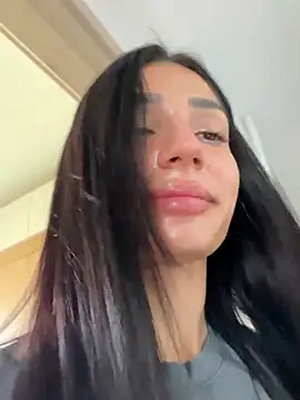 VickyM99 online show from April 2026 06:16:02 AM