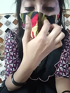 Snapshot of Tamil_White_Rose chatting on May 2026 06:47:02 PM Tamil White Rose online show from May 2026 06:47:02 PM
