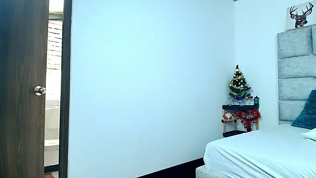 KimberlyFox t online show from January 2026 12:30:01 PM