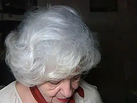 ValeriaKroww online show from December 2025 06:58:01 PM