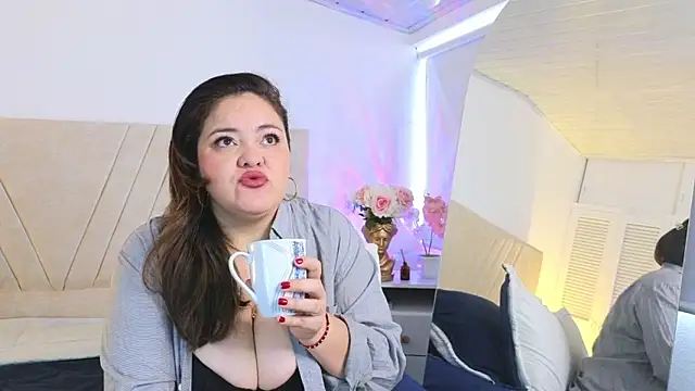 NatashaBlade  online show from November 2025 11:44:01 AM