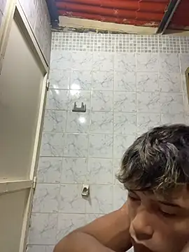 Snapshot of meliodas_23cm chatting on March 2026 03:44:02 AM meliodas 23cm online show from March 2026 03:44:02 AM