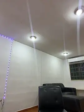 Snapshot of meliodas_23cm chatting on April 2026 05:21:01 AM meliodas 23cm online show from April 2026 05:21:01 AM