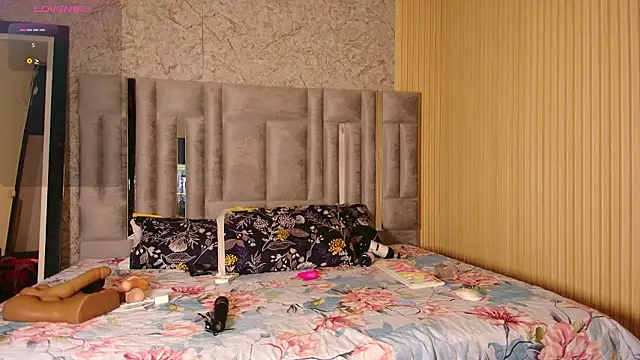 missfoster online show from March 2026 12:22:01 PM